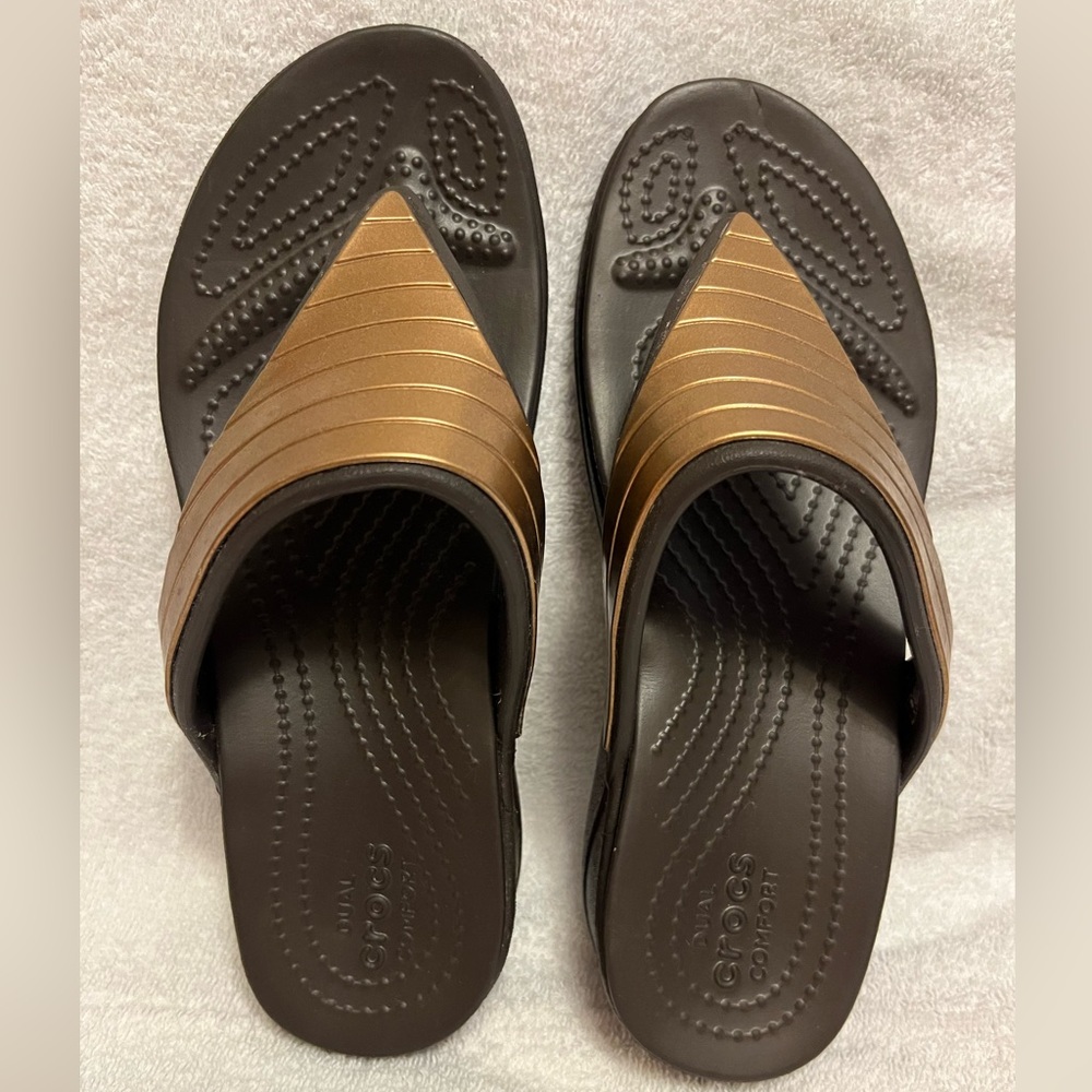 Women flip flop crocs